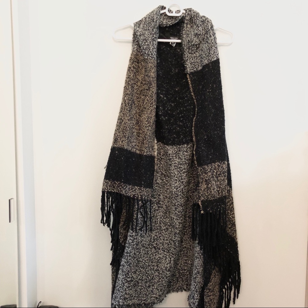 Vera Wang Sweater Fringe Vest Cardigan